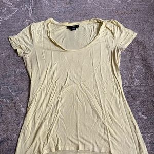 yellow tee shirt